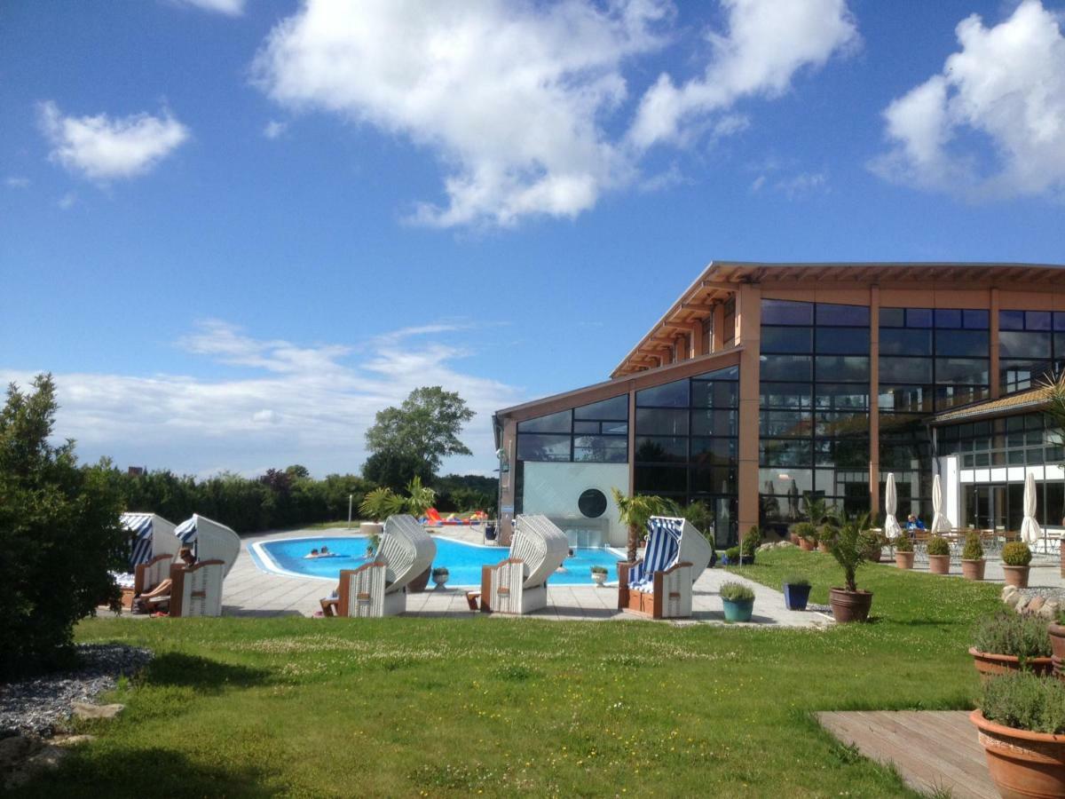 Ferienwohnung Kranich im Ferien-Resort Rügen Sagard Exterior foto